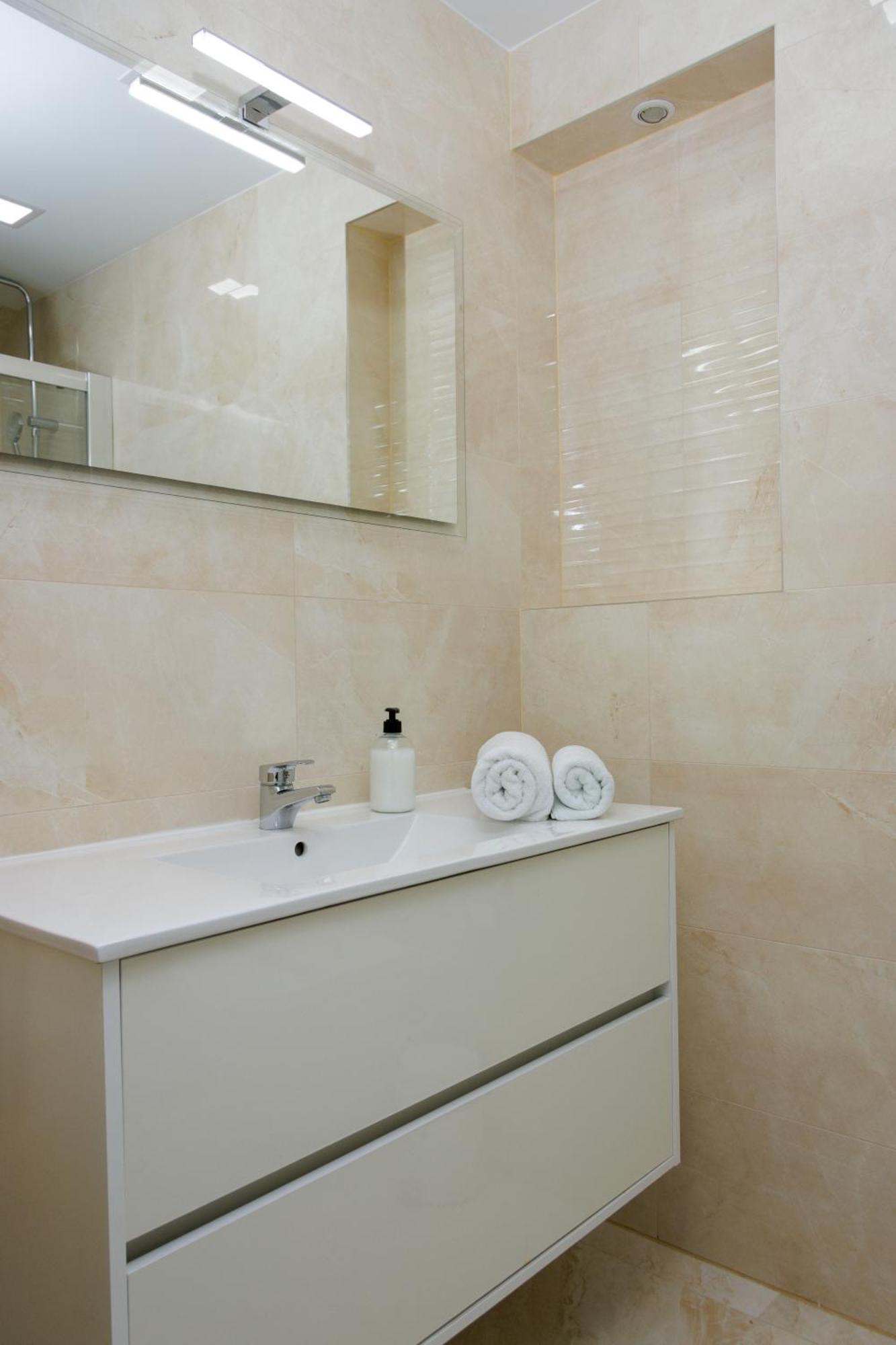 Texas Apartment Alicante Luaran gambar